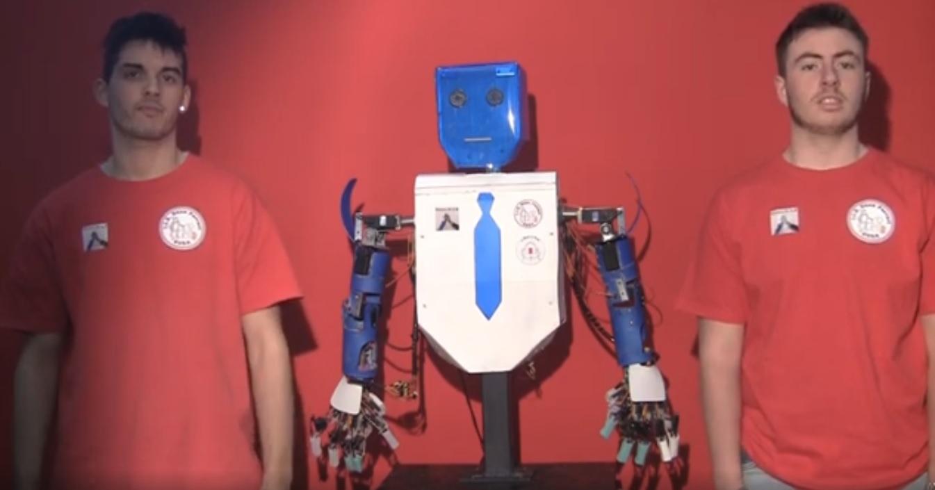 FideLIS, il robot umanoide interprete della lingua dei segni italiana.