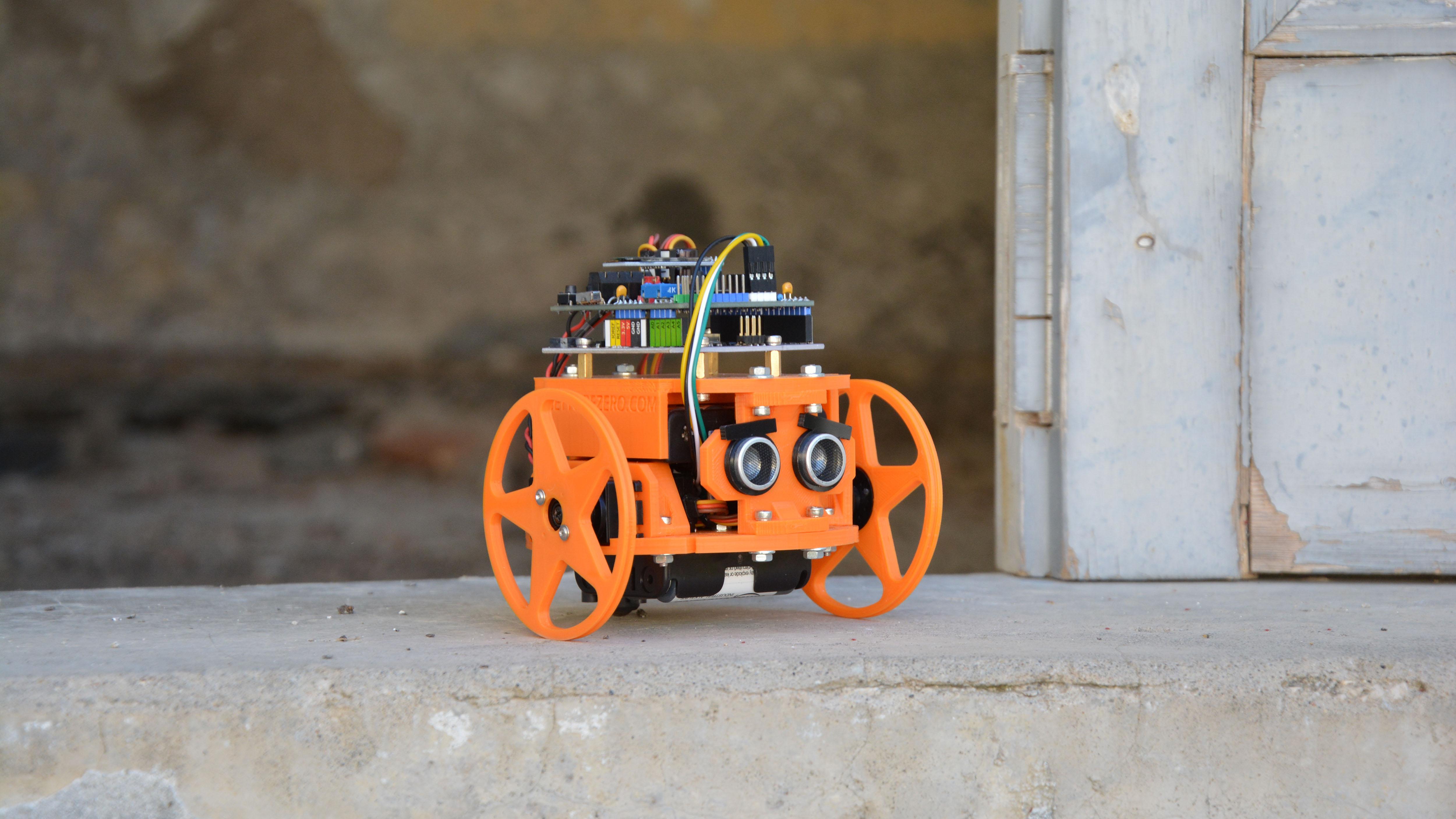Arlok - Simple Arduino 3D Printed Robot